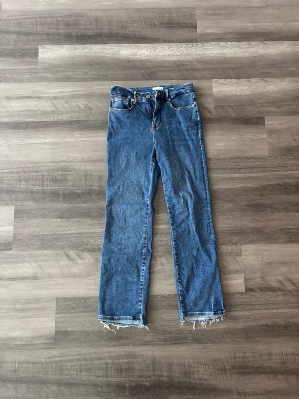Good American Straight Leg Raw Hem Denim Jeans - Blue